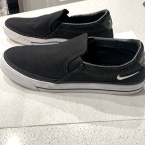 Nike Court Legacy Slip/Low